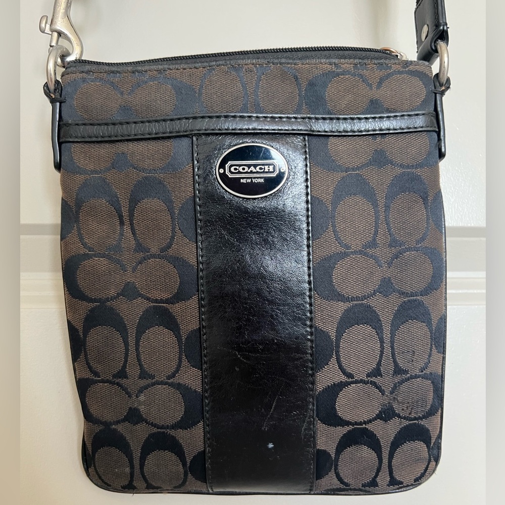 Coach - Black Cross-body Purse